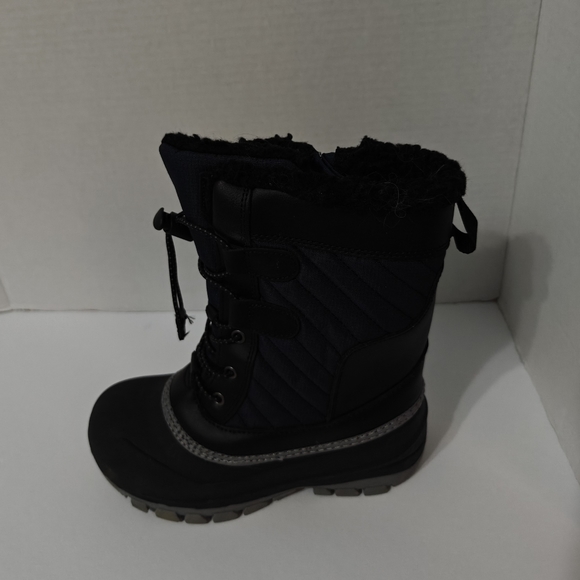 Boys Thermolite EcoMade Black Winter Boots Size 1 Barely Used - Picture 3 of 8